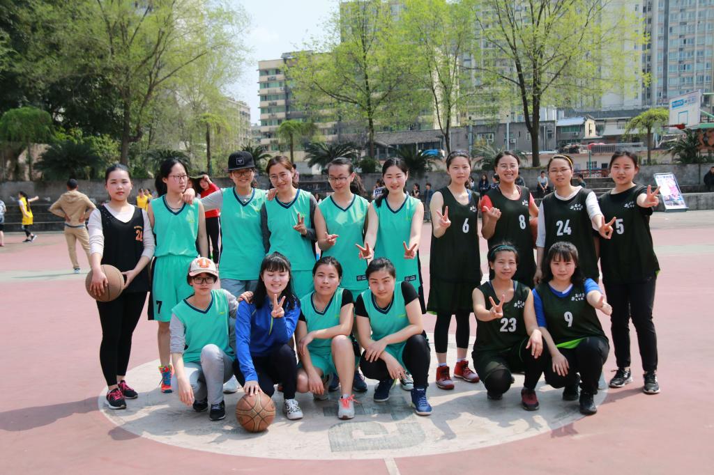 文院及心理学部队员合影.JPG