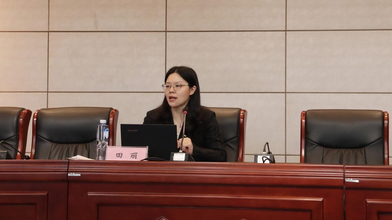 学院党委副书记田丽老师讲话.jpg